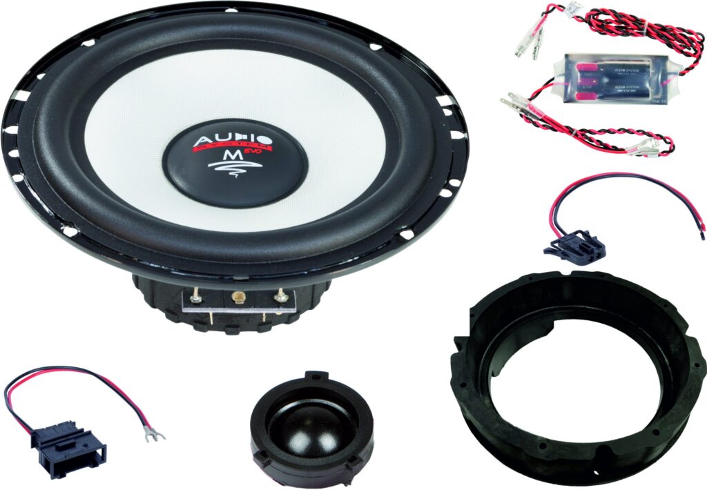 Audio System MFIT VW Golf 4 EVO2 mit herstellerseitigem Einbauzubehoer